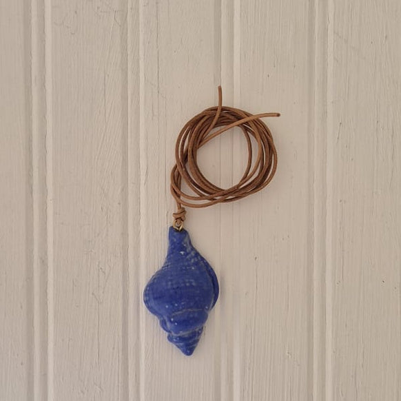 Conical Shell On Leather Cord